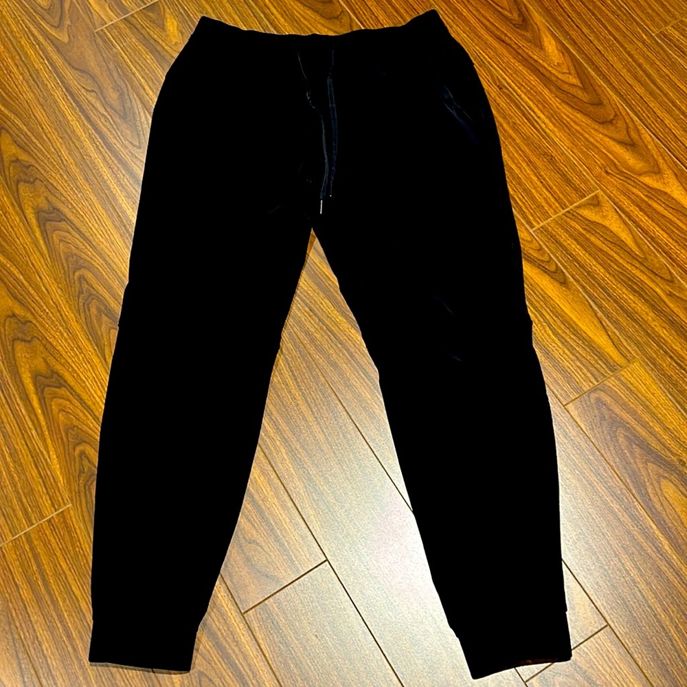Lululemon pants